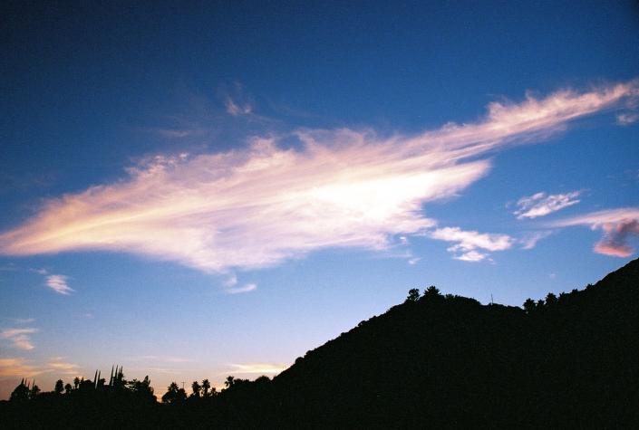 odd shaped cloud - Santa Paula, CA